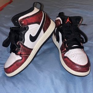 Children’s Grade School Nike Air Jordan 1 Mid